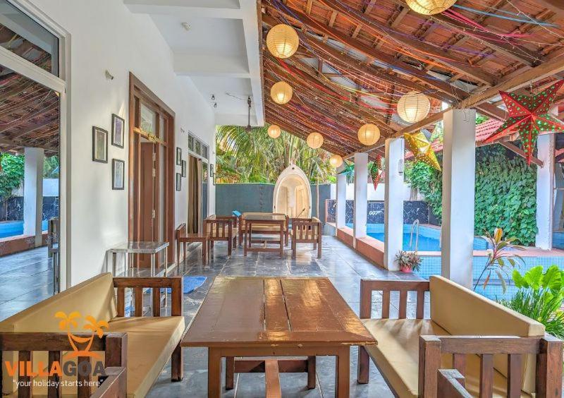 Beach Villa Morjim Room photo